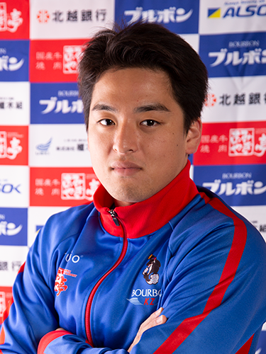 平田一成