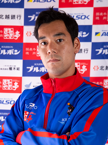 米田航