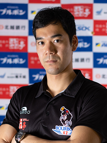 米田 航