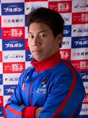 稲場 航平