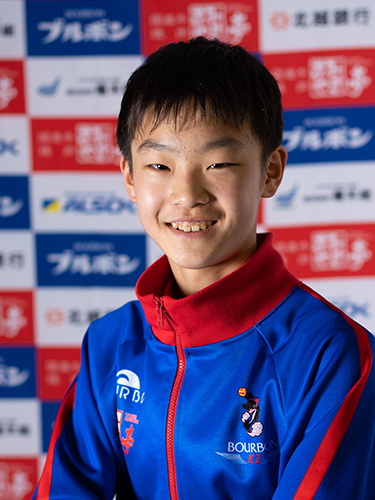 田中 葵