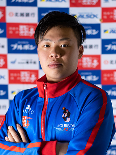 尹 基澤