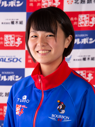 山本莉央